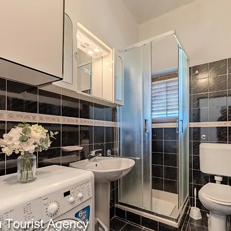 Ata Appartement *