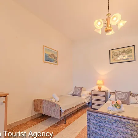 Ata Appartement *